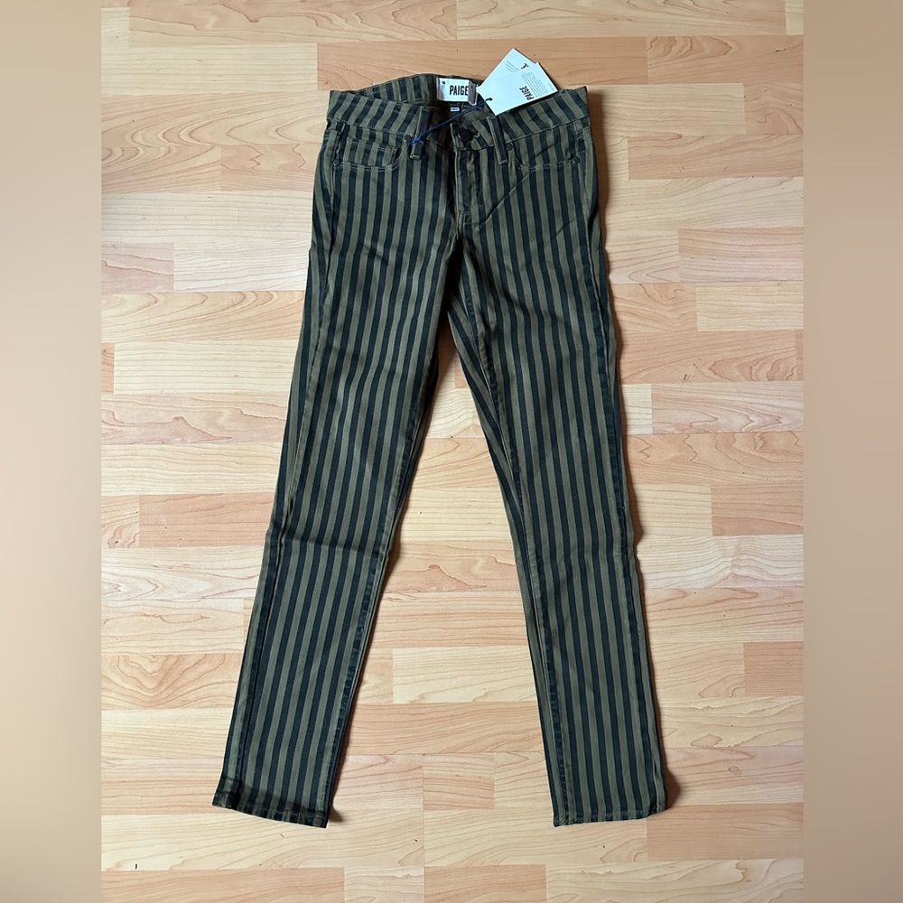 NWT PAIGE Skyline Ankle Peg Jean